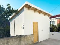 Private House 3 Bed, 3 Bath In Luka Dugi Otok - Bed and Breakfast
