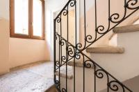 Valley Home Piazza Isolo - B&B Verona