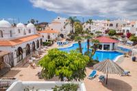 CASA ZUZA - AC, heated pool, 2 terraces, 2 bedrooms & bathrooms, tv channels - B&B