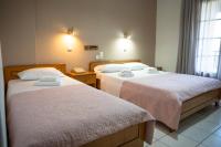 Triple Room with Meteora View