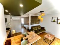 Wisteria Villa- Souffle de Songe - Bed and Breakfast