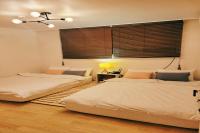 Hongdae 3mins, Q House - B&B