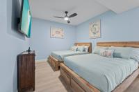 Golf Condo Views With Resort Pool and Amenities - B&B Naples