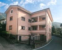 Colico - Casa Vacanza Katy fra lago e montagna - B&B Colico