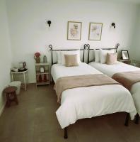 Twin Room with Private Bathroom