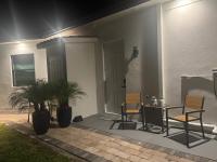 Serene Stays Naples - B&B