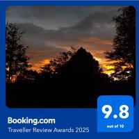 Rose & Stream Retreat - B&B Waikuku