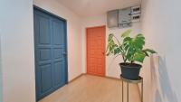 Studio Apartment with Balcony