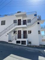 Kissonerga Sea Breeze Apartments Panoramic Ocean View - B&B