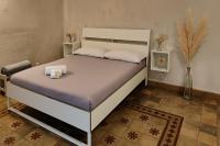 Maniace 57, Ortigia historic center, 200 mt from the beach - B&B Siracusa