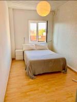 Tweepersoonskamer met Gedeelde Badkamer