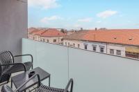 Luxury Grey Apartments - Central, Free Parking, Self Check-In - B&B Oradea