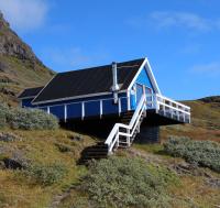 Isikkivik Cottage - B&B Narsaq