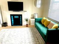 Evo Green Gravesend 2 bed Apartment, 2 mins Station, Town Centre - Ferienwohnung
