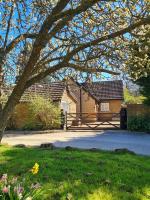 Stylish Open Plan Guest House 400sq ft Rutland - Bed and Breakfast South Witham