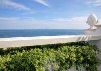 WHITE SOFIA - uno sguardo sul mare - Bed and Breakfast