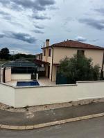 Dija Riva 1 - B&B Vabriga