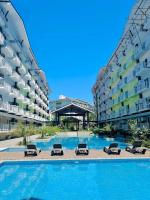 Amani 311 Suites - Double bed with Single Pull Out Bed - B&B Pusok