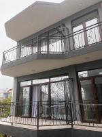 Madona Homestay - B&B