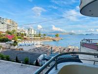 Apartment mit Meerblick