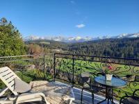 Appartamento con 1 Camera da Letto, Balcone e Vista Montagna 