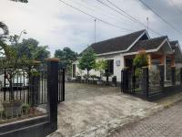Ndalem Katresnan Kalongan "Homestay" - Ferienwohnung Candi Prambanan