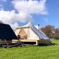 Tinker the Bell Tent at Pentref Luxury Camping - B&B