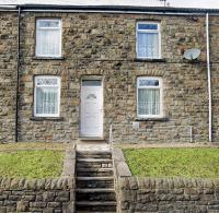 Bramble Cottage In The Wonderful Rhondda Valley by STAE-Homes - Chambres d’hôtes Llwynypia