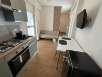 Bilocale Moderno con Terrazzo e Posto auto - B&B