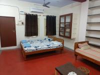 Adb's Arangan Kuzhaam Family Rooms - B&B Tiruchirappalli
