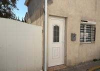 Petite maison chaleureuse proche du centre - B&B