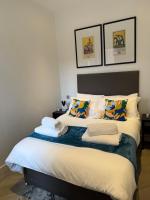 Cozy Luxury Apartment In The Heart Of Slough -The Bethel Suite - Chambres d'hôtes Slough
