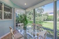 Updated 2BR Siesta Key condo with private beach access - Bed and Breakfast Siesta Key