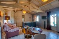 Superior Chalet