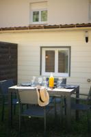 Cosy & Chill Appartements - 10 min de la mer - Jardin, Netflix, terrasse, fibre & parking - Chambres d'hôtes Cagnes-sur-Mer
