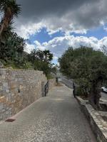 Stone Heaven Villa -Poolside BBQ & Fresh Herbs - B&B Nikithianós