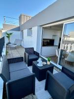 Charmant T2 avec grande terrasse à proximité immédiate du centre ville - B&B Quimper