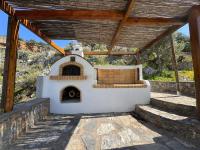 Stone Heaven Villa -Poolside BBQ & Fresh Herbs - B&B