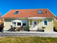 Skrea Strand House, Close to the Beach & City Center - Ferienwohnung Falkenberg