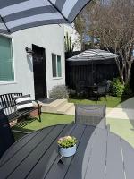 Maison on the Beach - B&B