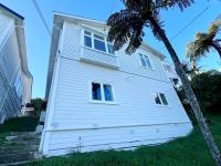 Skyline City - Entire Character Apartment - Views, Parking and Netflix - B&B Wellington