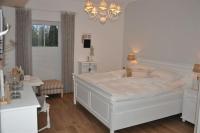 B&B Cloppenburg - White Cottage Garden - Bed and Breakfast Cloppenburg