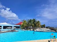 TI'NID KRÉYOL Gîte classé 2 étoiles - Saint-François - Profitez d'un accès privé à la piscine et la plage !! - Chambres d’hôtes Saint-François