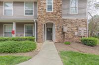 Chic and Comfy 2 BD, 2 Bath with Pool View, Pets Welcome - B&B