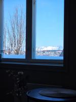 Cozy apartment in Tromsdalen - B&B Tromsø