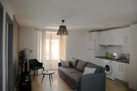 Apartment with Shower