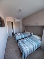 Doppel-/Zweibettzimmer mit Meerblick