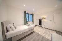 9 Royal Oak Brentwood - 2 Bed - Free Secure Parking - Contractor Stays - Long Stays - Chambres d'hôtes Brentwood