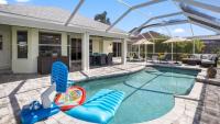 Grill Out By The Pool! - B&B