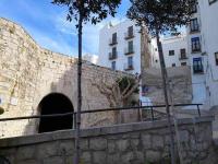A H RENTALS Castillo Apartamento - B&B